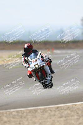 media/Sep-20-2025-TrackDaz (Sat) [[27f0cde673]]/A Group/2pm (Turn 9)/